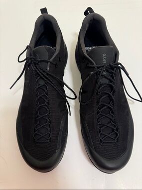 Arc’Teryx Men Konseal FL sneakers